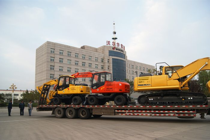 沃尔华集团7台DLS系列挖掘机顺利出口古巴共和国