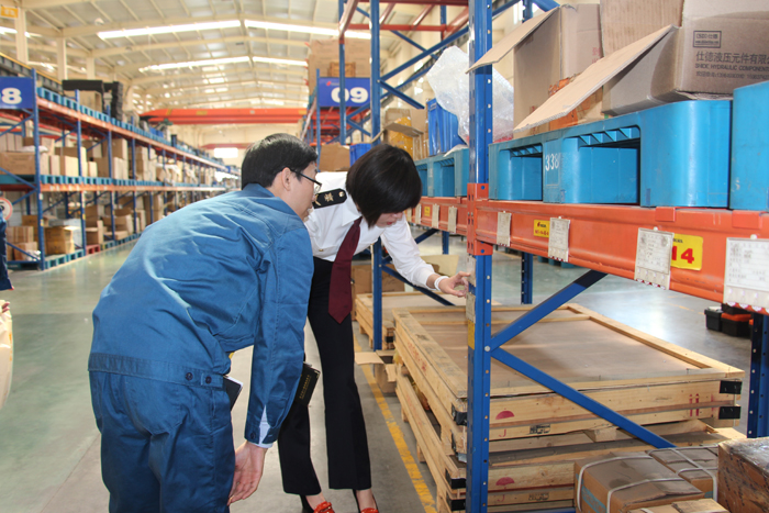 济宁检验检疫局领导莅临沃尔华集团参观指导 济宁检验检疫局领导莅临沃尔华集团参观指导