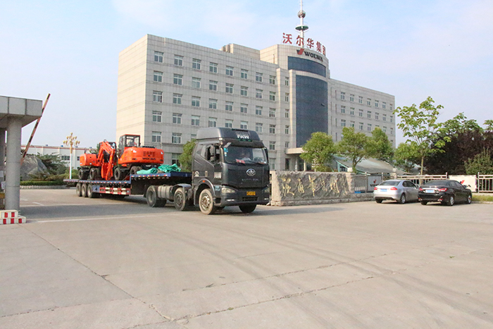 沃尔华集团10台轮式挖掘机顺利出口秘鲁 沃尔华集团10台轮式挖掘机顺利出口秘鲁