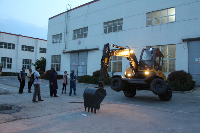 巴基斯坦大客户访问沃尔华集团完成“发现之旅” 巴基斯坦大客户访问沃尔华集团完成“发现之旅”
