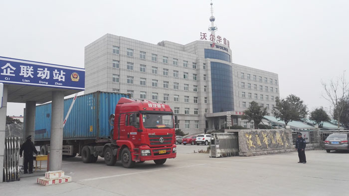 沃尔华集团32台儿童挖掘机批量出口美国 沃尔华集团32台儿童挖掘机批量出口美国